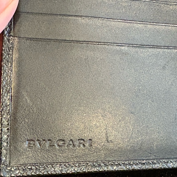 BVLGARI Black Leather Wallet with Silver Logo - Picture 5 of 11